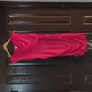 A pea in a pod ruched tank dress large